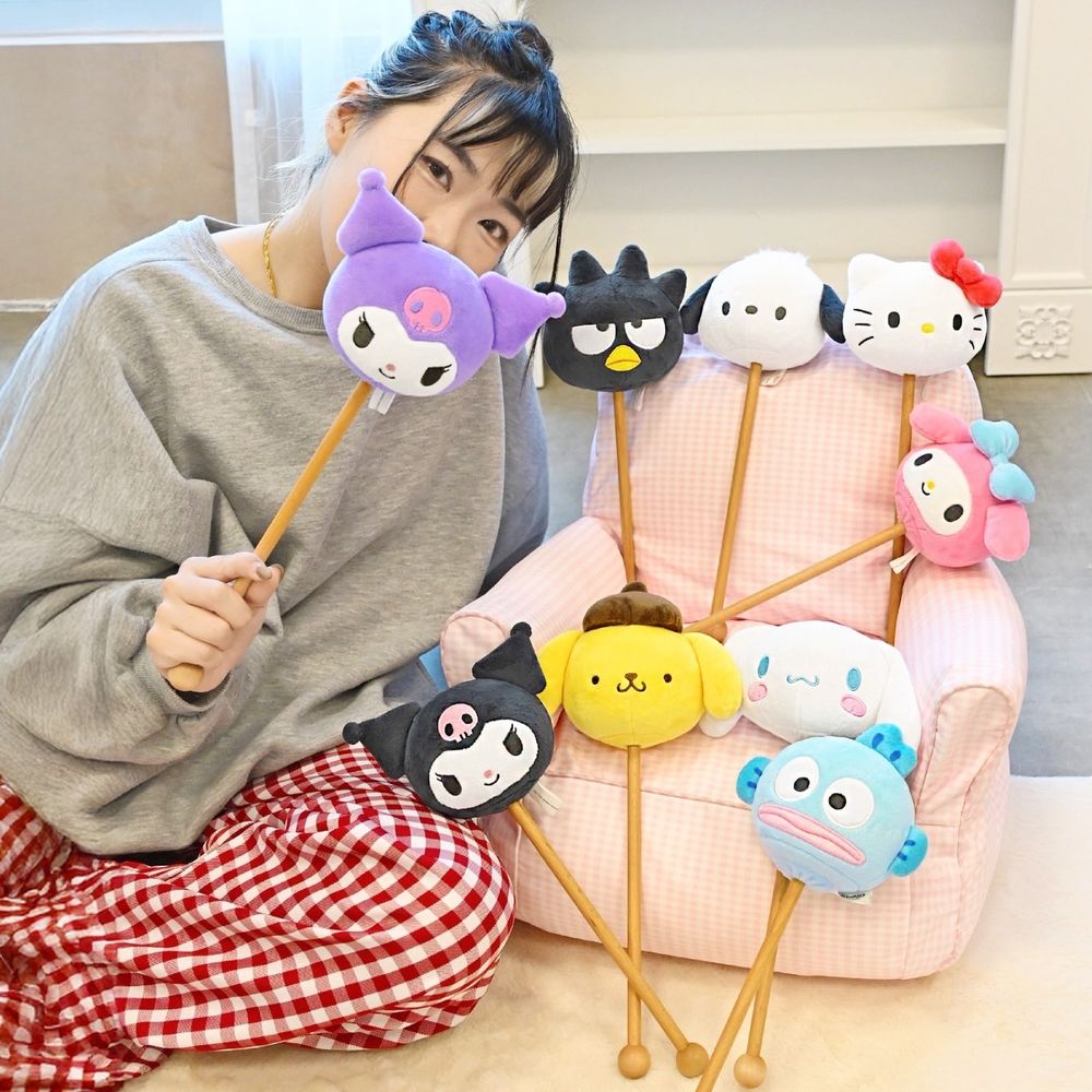 7-11開賣三麗鷗周邊小物！超實用「大頭Hello Kitty搥背棒」、萌翻「小熊降落傘大耳狗」全都想要！-3