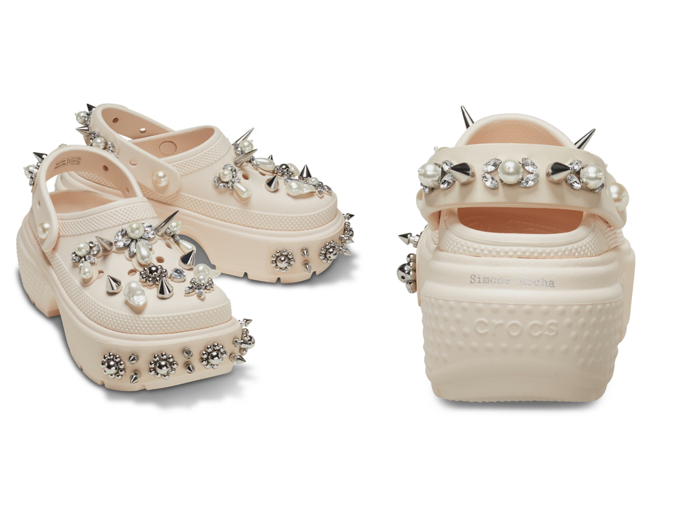 原來《21世紀大君夫人》IU最愛鞋是它！劇中連換三雙「Crocs洞洞鞋」厚底高跟穿出兩百公分氣場！-8