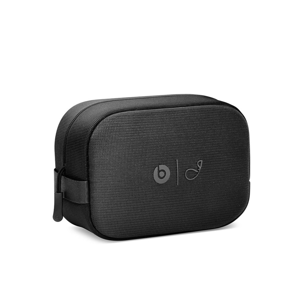 金珍妮又來搶錢！最新Beats聯名「暗黑蝴蝶結頭戴式耳機」美翻天、台灣開賣日期&價格一次看！-3