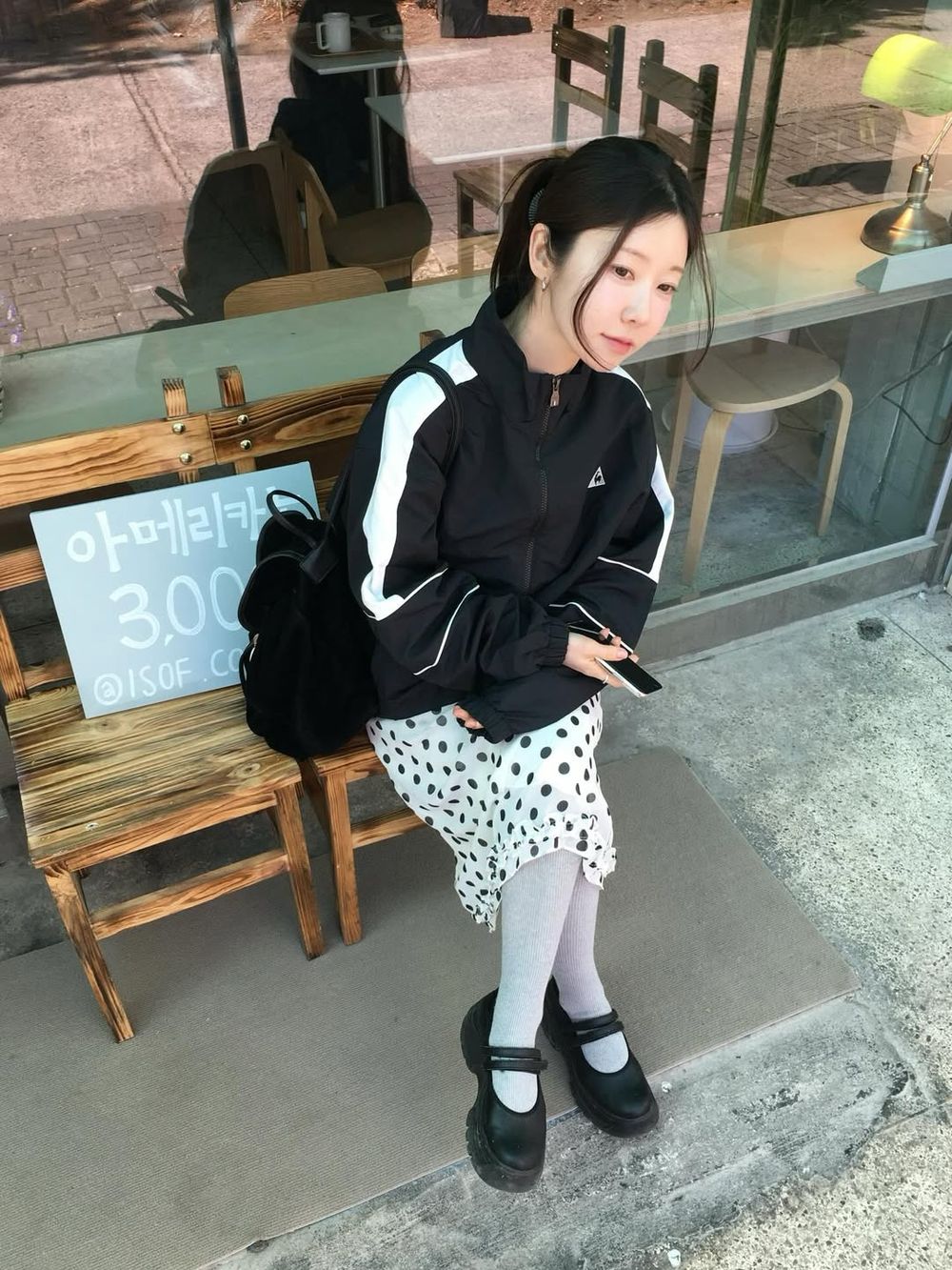 2026圓點穿搭捲土重來！4招不顯老穿搭靈感快看！第一招韓系感爆棚、直接升級時髦精！-8