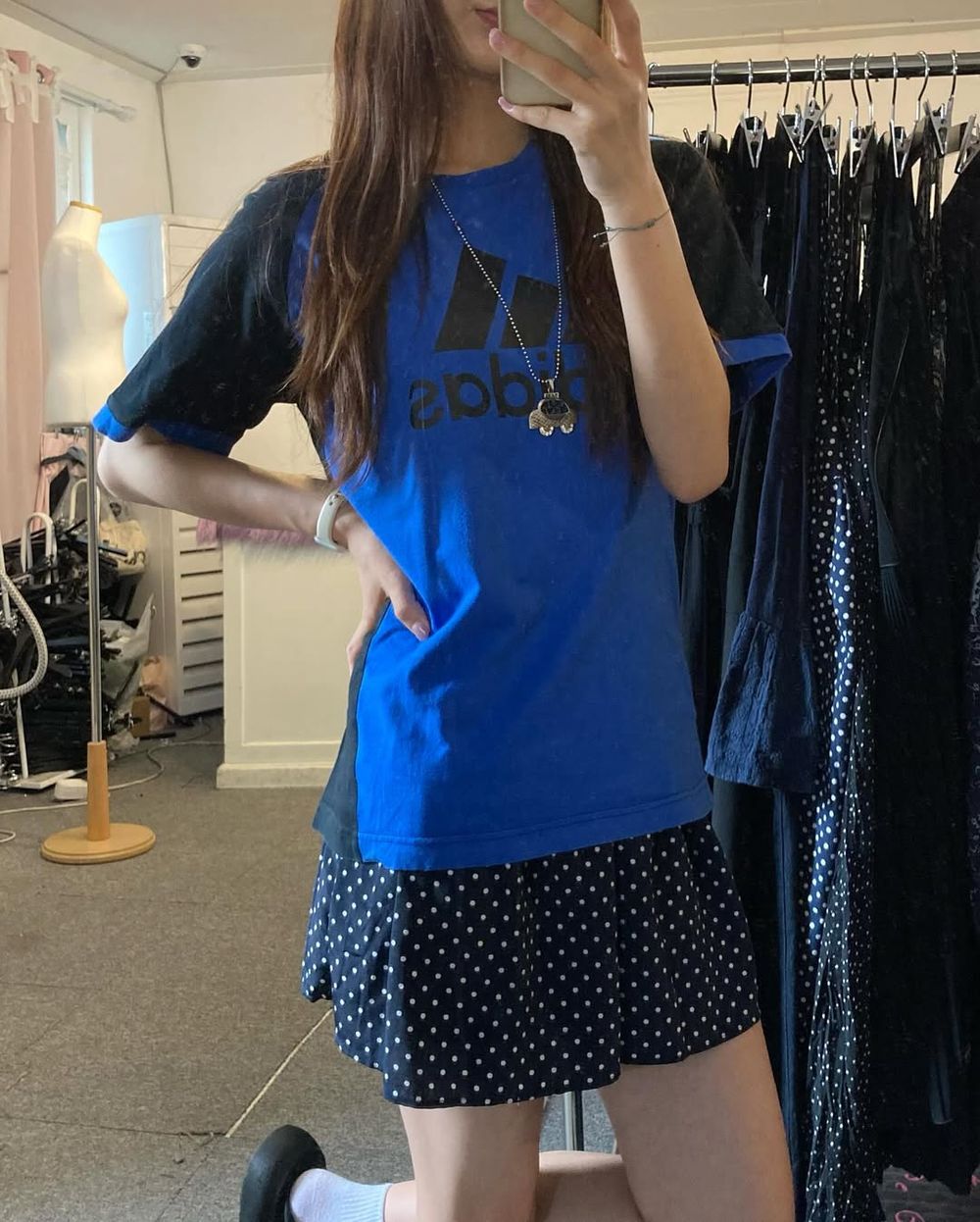 2026圓點穿搭捲土重來！4招不顯老穿搭靈感快看！第一招韓系感爆棚、直接升級時髦精！-10