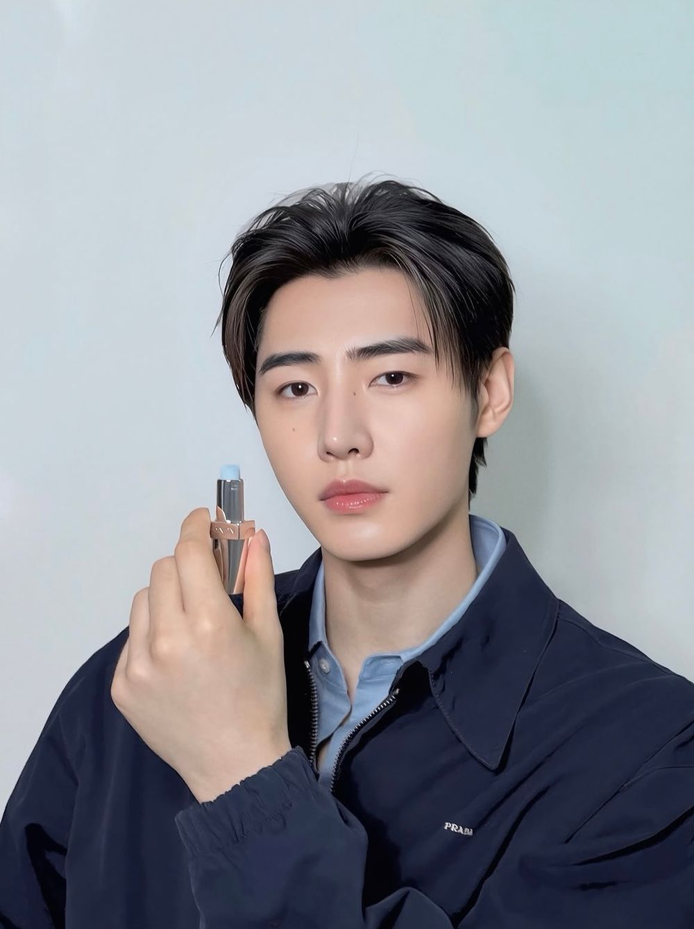 「痣」命吸引力！盤點7位「臉上痣」最撩人男星！夫婿張凌赫鼻側痣超誘人，BTS金泰亨的痣都是完美裝飾！-14