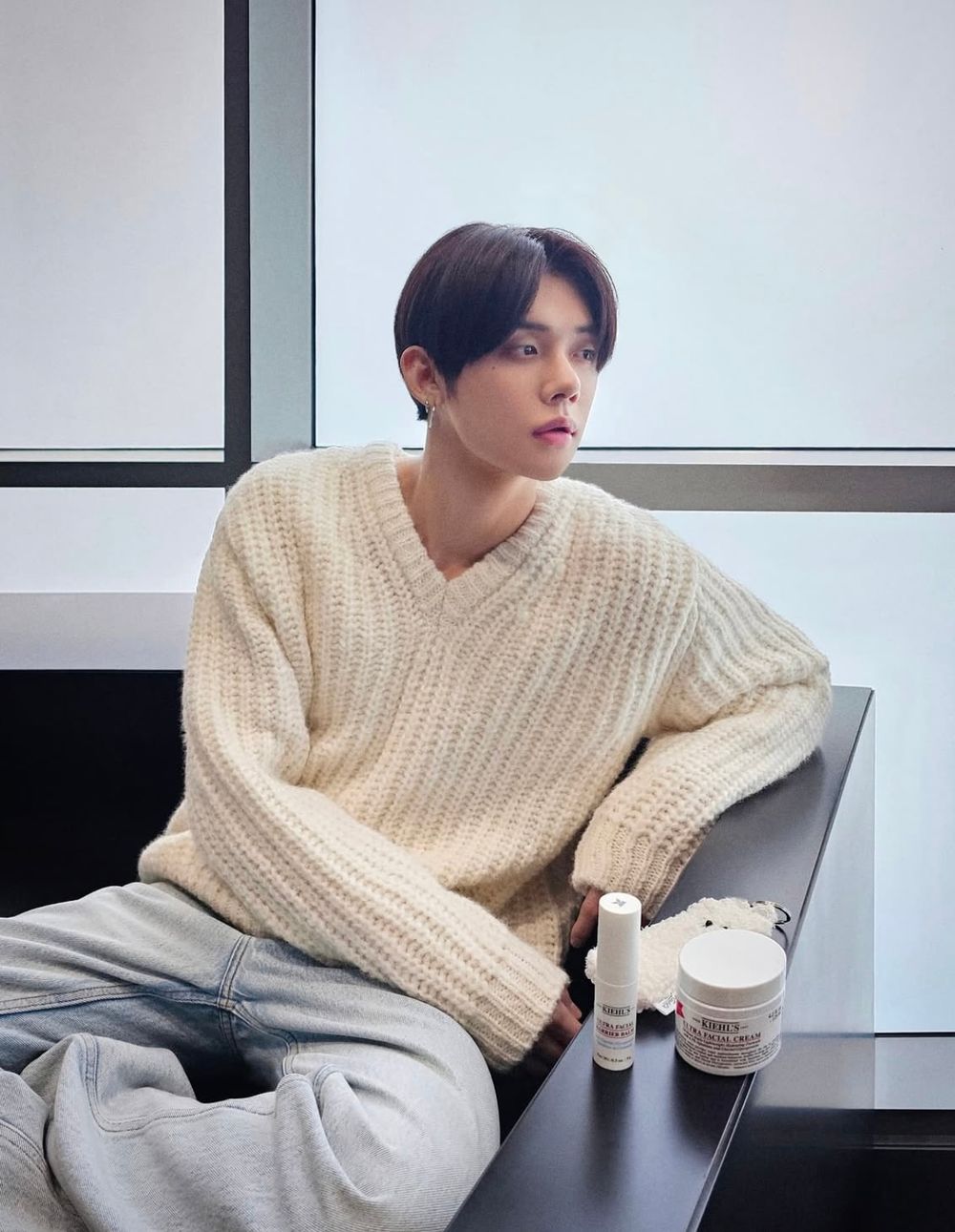 「痣」命吸引力！盤點7位「臉上痣」最撩人男星！夫婿張凌赫鼻側痣超誘人，BTS金泰亨的痣都是完美裝飾！-13