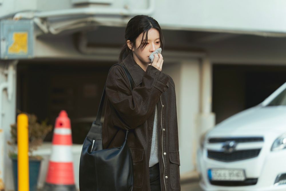 Netflix《努力克服自卑的我們》5大看點，高允貞、具教煥演出「大人式崩潰」，給深陷無價值感的你！-10