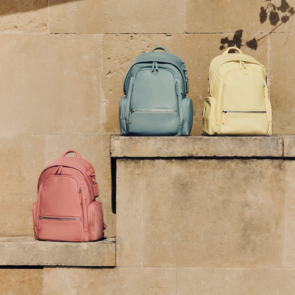 想訂機票出國了！美型又耐摔TUMI新行李箱「地中海新色」前開式行李箱一出就被問爆！-10