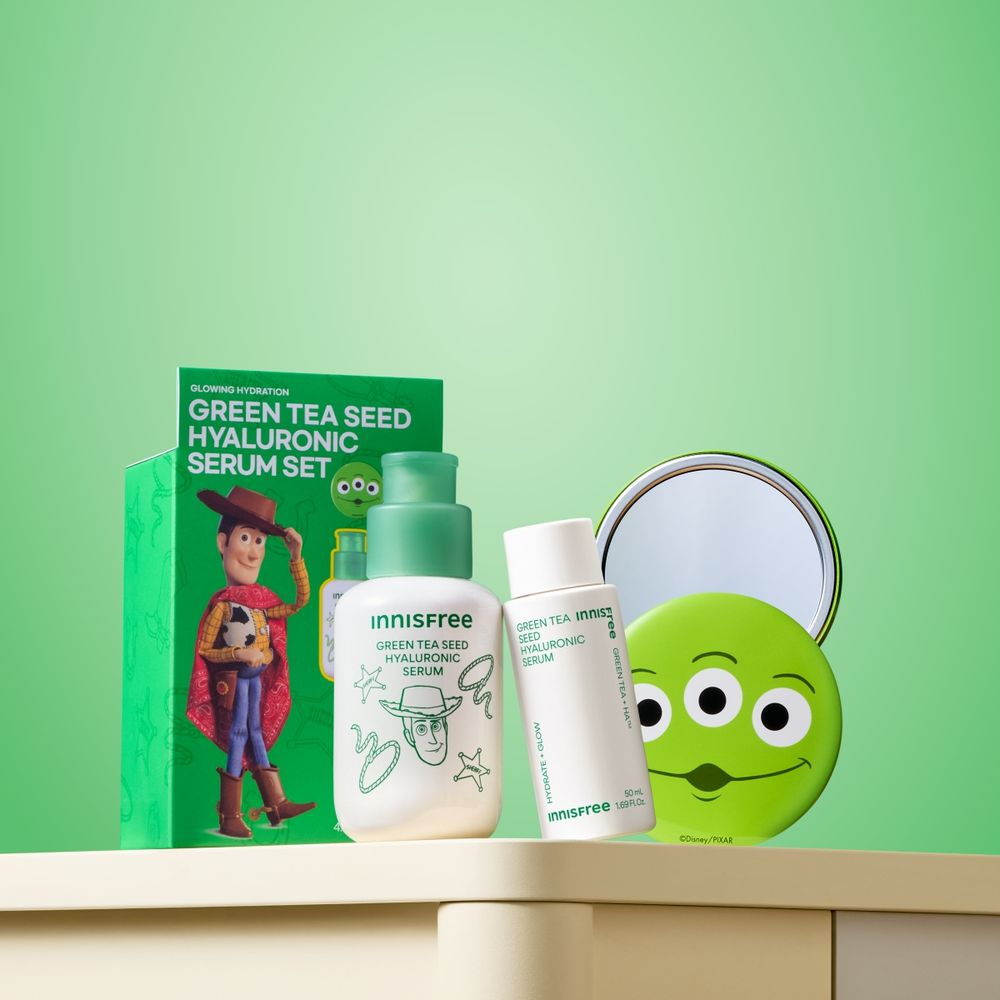 2026最萌美妝聯名！INNISFREE攜手《玩具總動員5》，三眼怪、翠絲變身人氣精華、彈簧狗蜜粉可愛瘋，整套都想收藏！-8