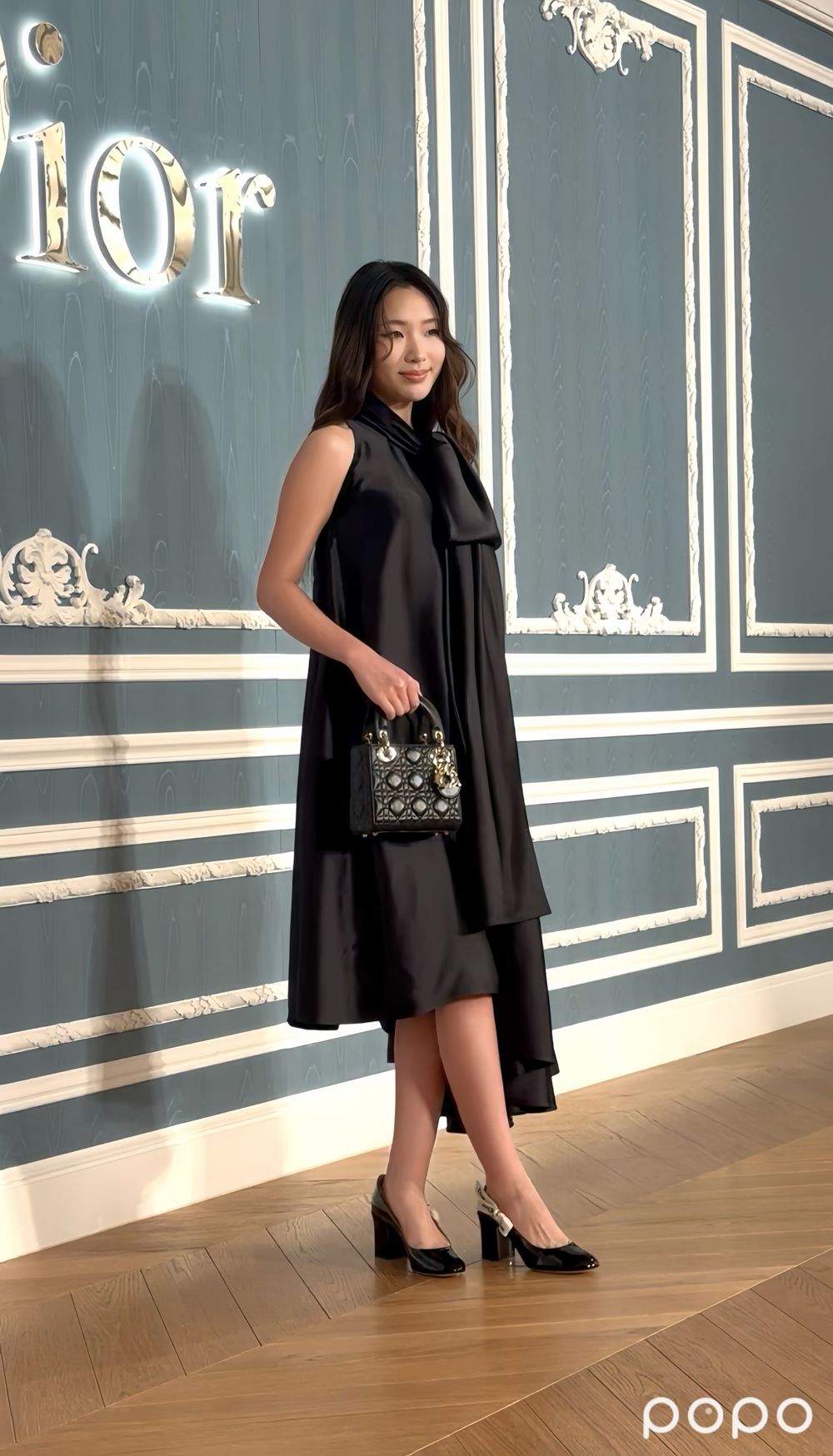 日本男神「山下智久」真的來了！降臨DIOR台北101活動！深V牛仔外套開到極限、胸肌線條太養眼！-6