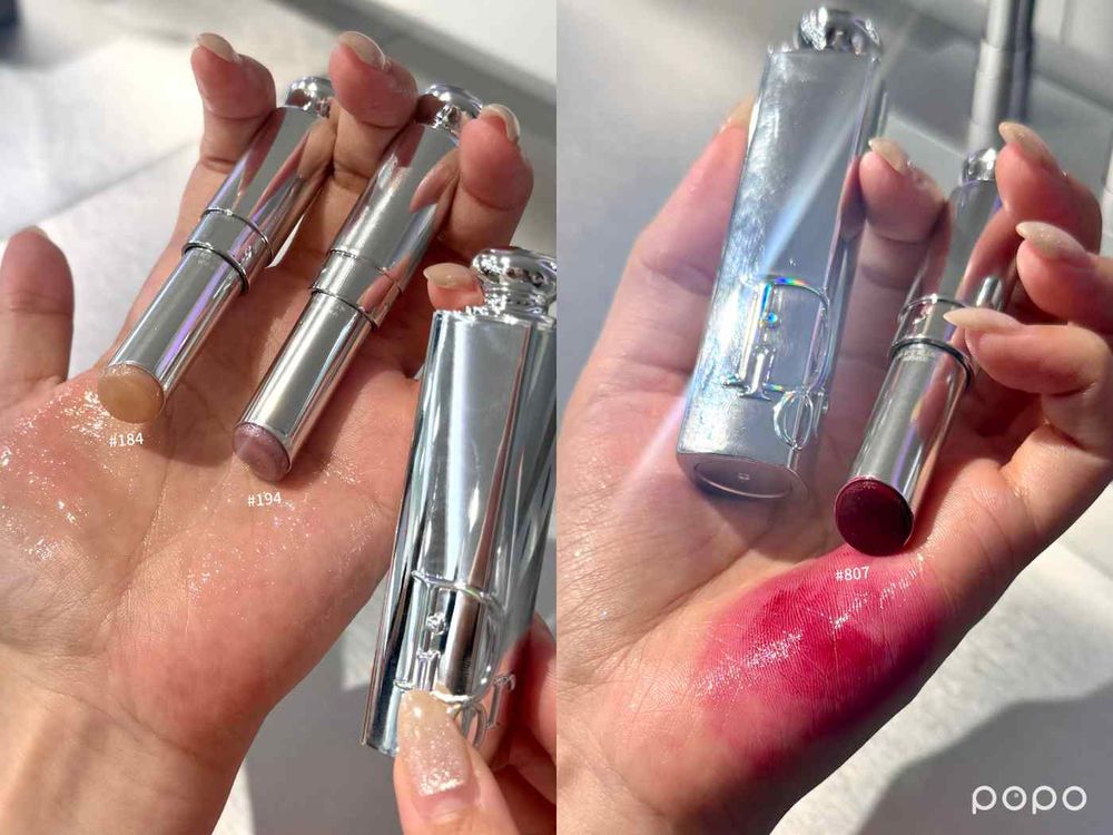 全網暴動迪奧水光唇膏開賣！JISOO同款初戀裸粉唇搭配蝴蝶結、玫瑰、丹寧限量高訂外殼，官網開賣秒售光！-3