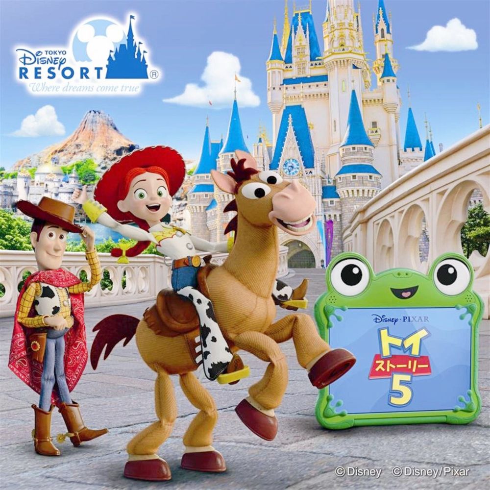東京迪士尼最新《玩具總動員5》園區來了！50隻巴斯光年太好拍、還有限定「胡迪米妮髮箍」要買！-9