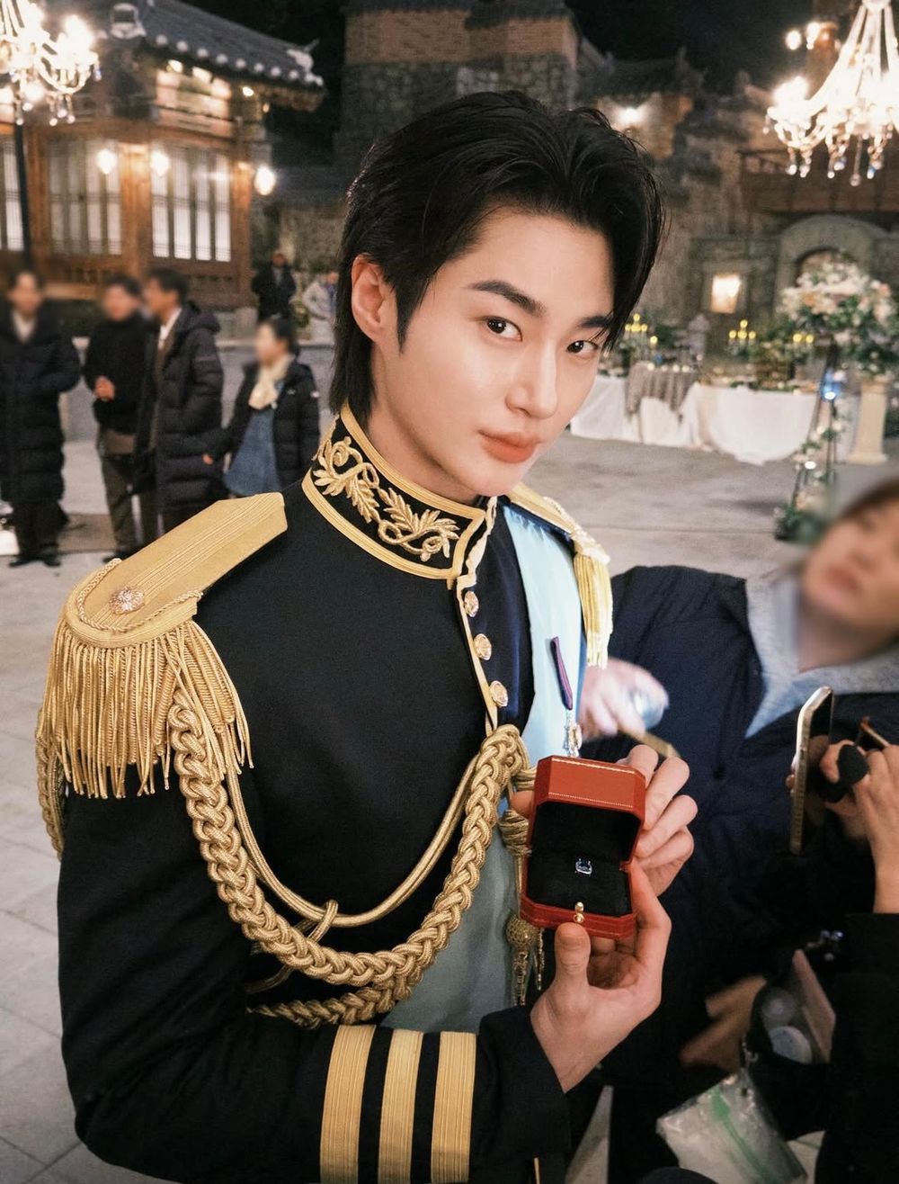 盤點6位「讓人想嫁的」男演員！《逐玉》張凌赫根本極品夫婿，邊佑錫「無條件站老婆這邊」得原地結婚！-8