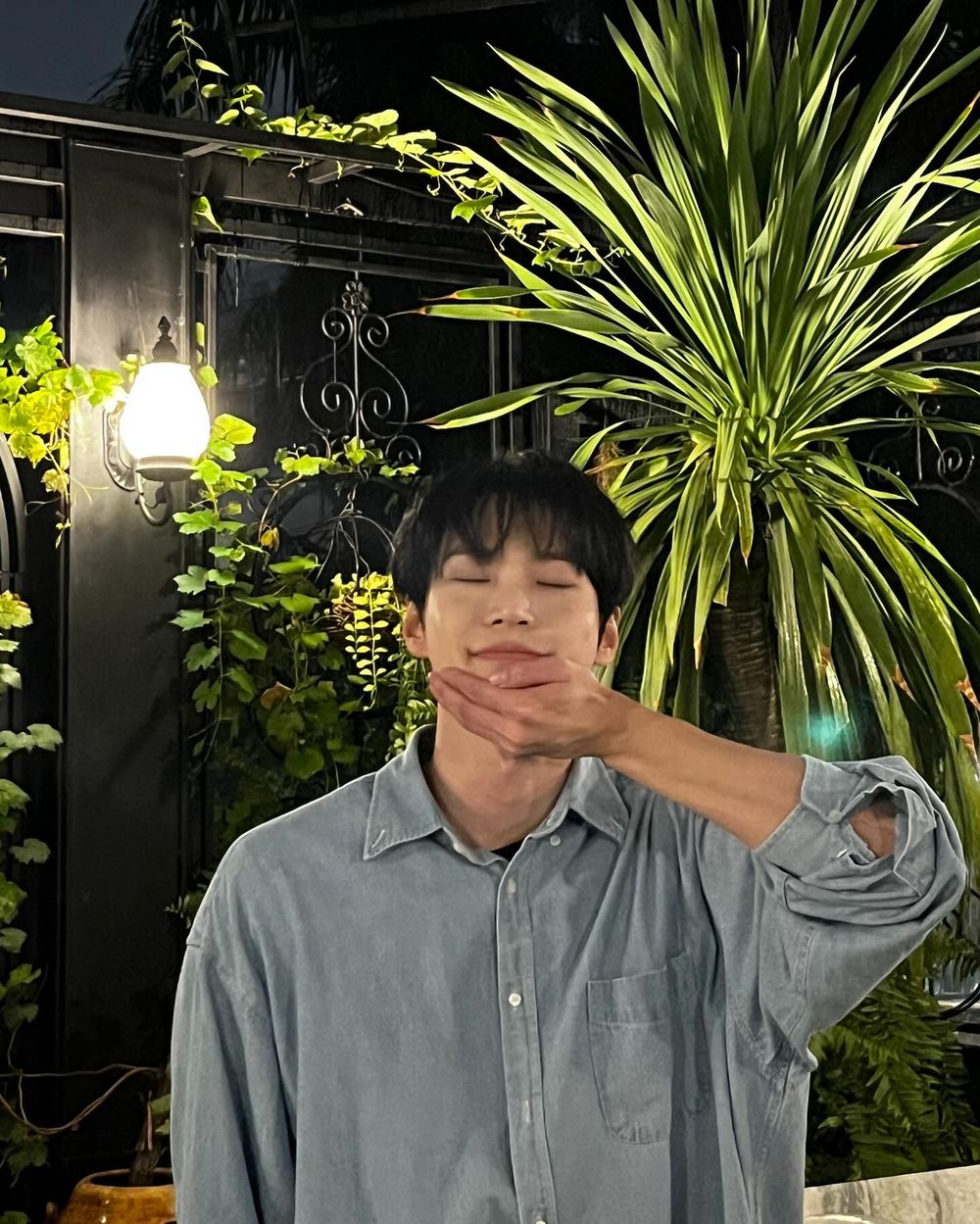 盤點6位可愛系KPOP男偶像！Felix反差萌太心動，秀彬、善禹笑容直擊心臟！-6