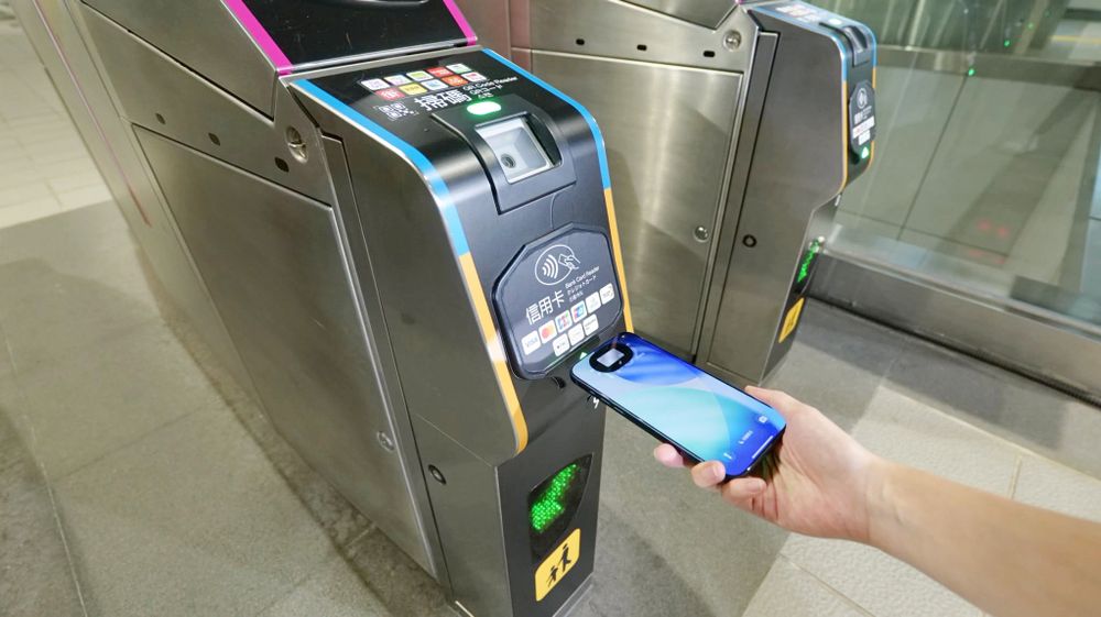 台北捷運也刷Apple Pay進站了！「iPhone快速模式怎麼設定、買月票也能用嗎」常見QA一次為你解惑！-2