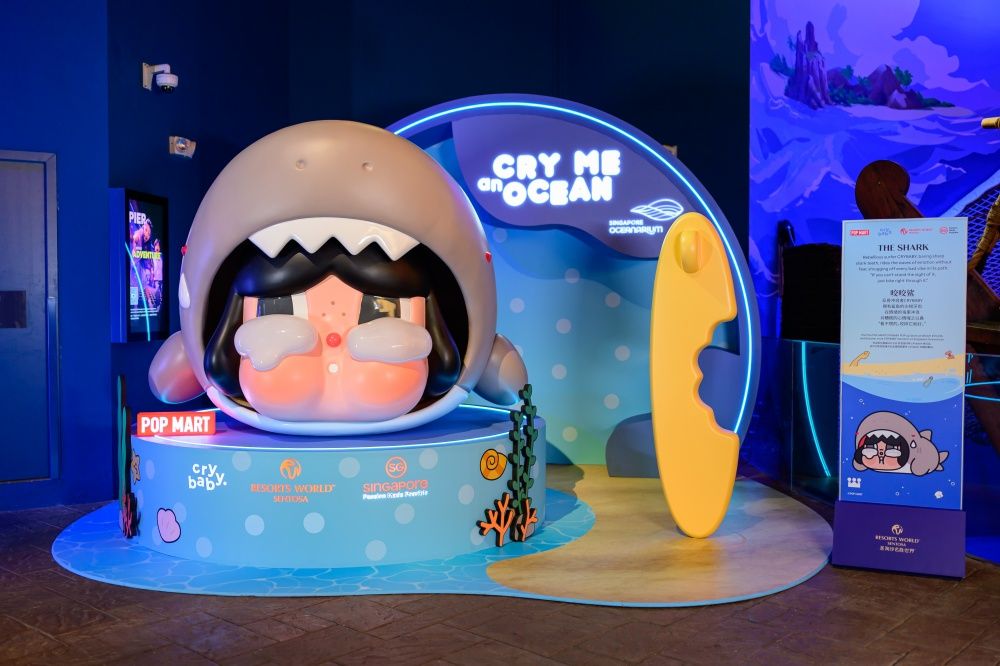 2026新加坡必去景點！「海底生物CRYBABY」降臨新加坡海洋生態館、5公尺高「河豚哭娃」必拍！-8