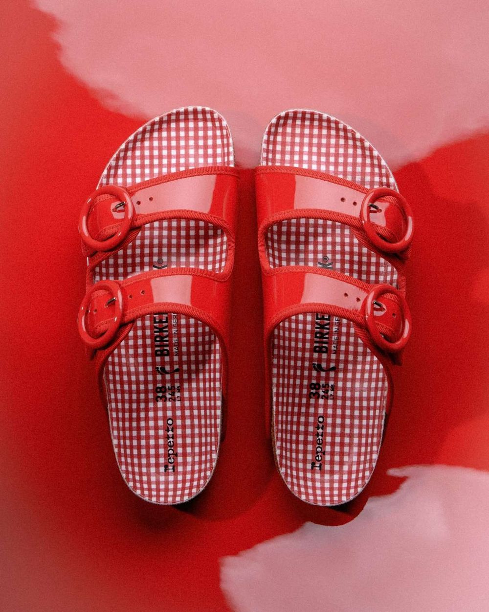 芭蕾勃肯鞋會不會太美！Repetto、BIRKENSTOCK夢幻聯名「穆勒鞋、瑪莉珍拖鞋」可愛發瘋！-11