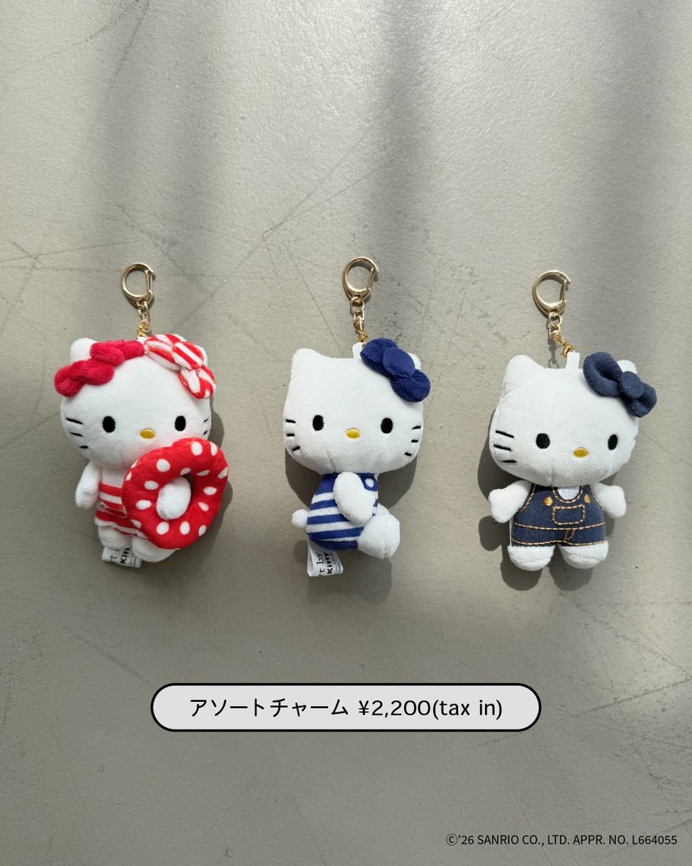 荷包又要不保了！Hello Kitty日牌夏日新聯名爆可愛！托特包、髮圈都想帶回家！盲盒吊飾呼聲超高！-3