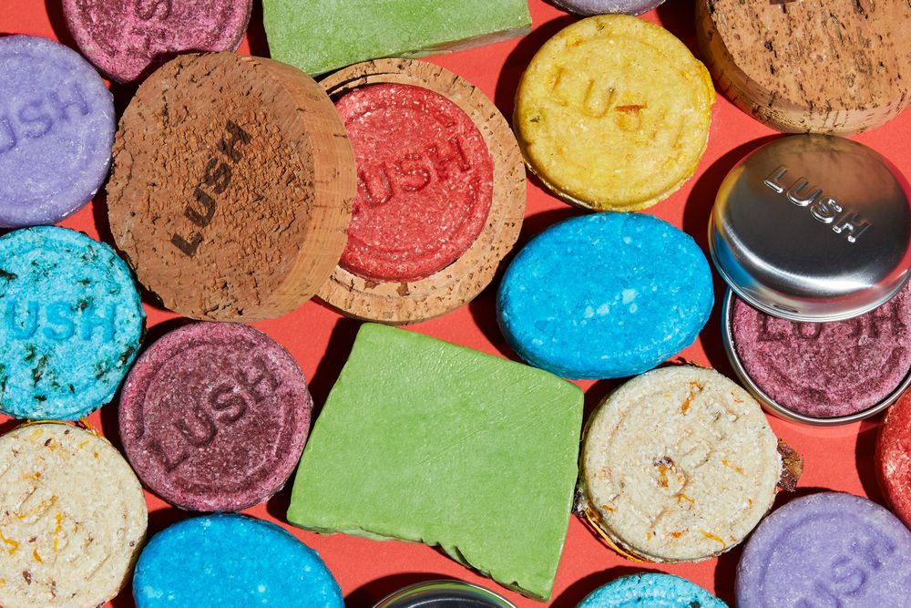 LUSH幫地球減少1.5萬噸塑膠浪費！響應「無塑七月」指定期間消費裸妝裝品享雙倍點數，集滿就送正貨洗沐香氛！-9