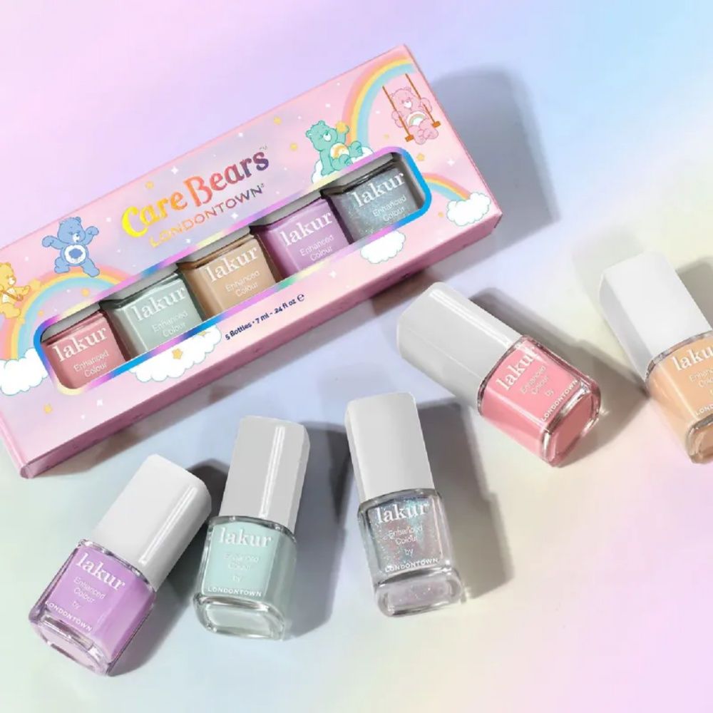 Care Bears粉絲真的會失心瘋！LONDONTOWN聯名彩虹熊太萌，5款療癒指彩、限定美甲包必收藏！-20