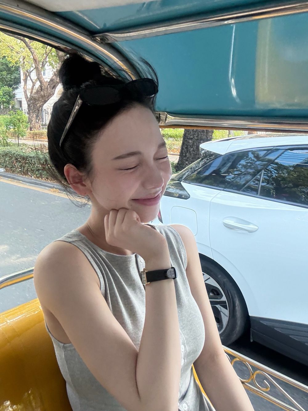 aespa包包裡有什麼？私下愛用隨身美妝公開，Karina無花果護手霜、Winter小香黑蛋，寧寧、吉吉護唇全網爆買！-21
