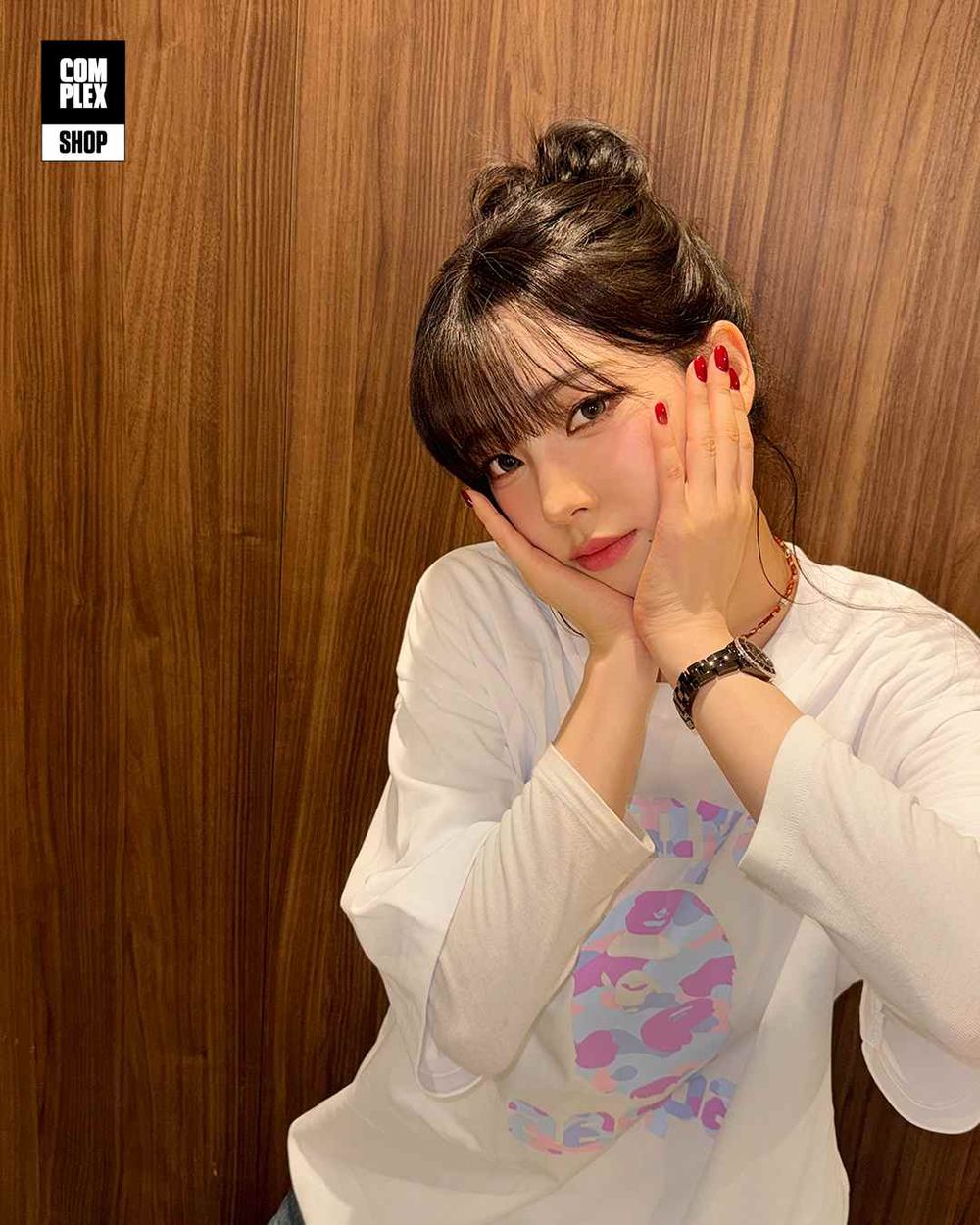 MY們請注意！BAPE和aespa聯名系列真的來了！小檸檬Baby Milo吊飾、上衣可愛瘋！-7
