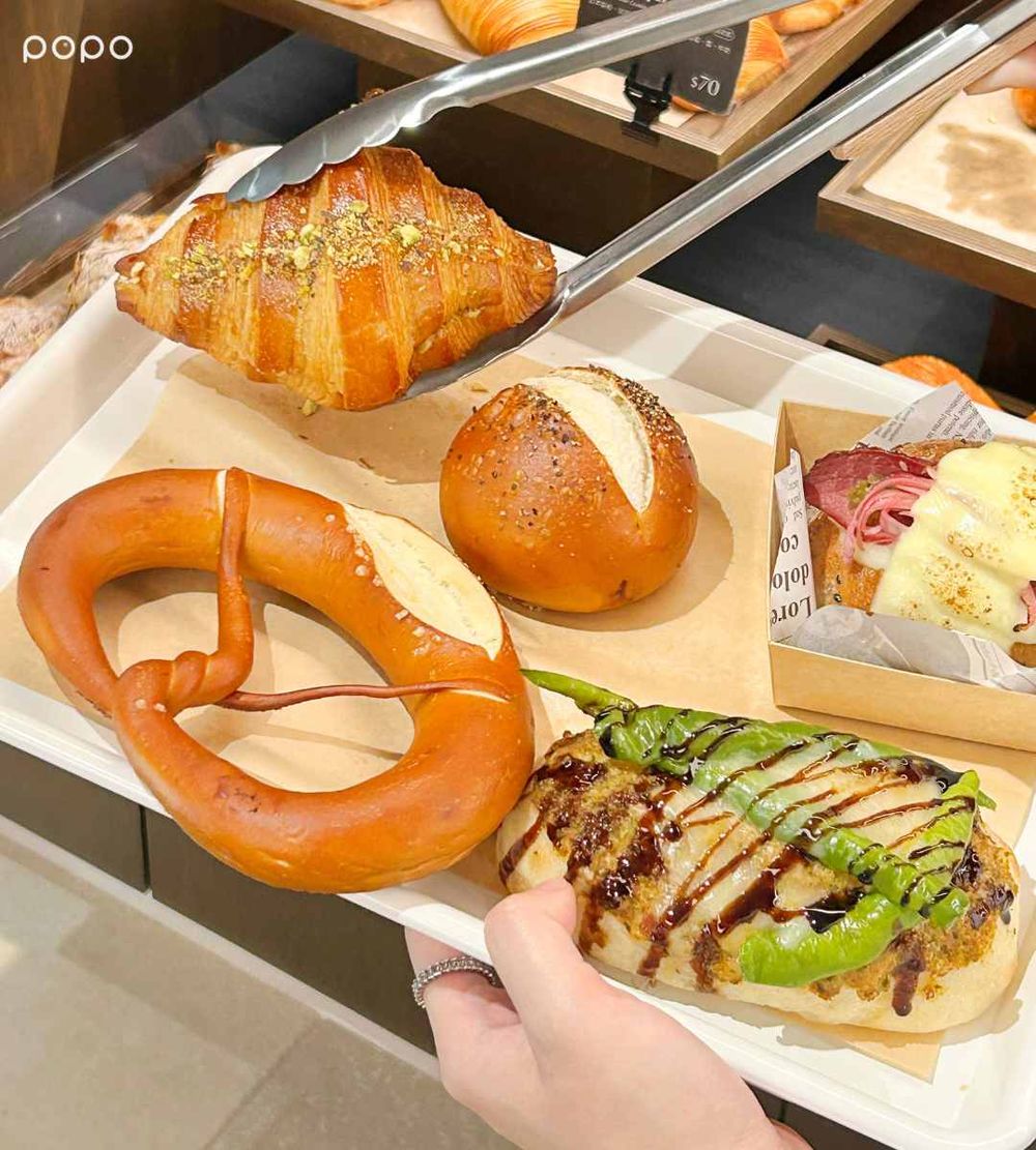 東區最美麵包店BAKERHOOD來了！脆友狂推「開心果可頌、胡椒乳酪鹼麵包、莓果酸麵包」必點一次看！-6