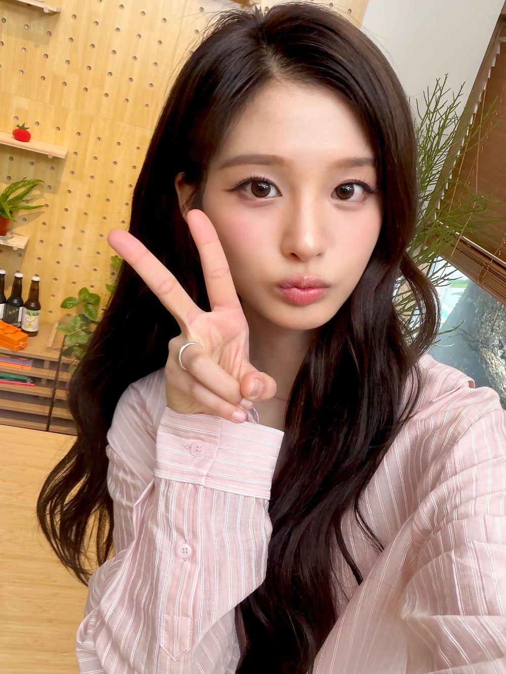 網熱議眼睛最美的KPOP女偶像！張員瑛甜美感十足，Jisoo無辜桃花眼，子瑜標準「大眼美人」-9