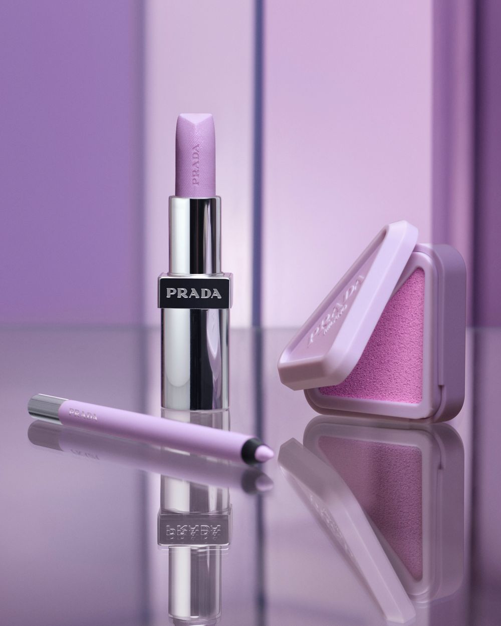 《蜘蛛人：重生日》CP合體！Zendaya空降PRADA「唯我莫測香氛」品牌大使，與老公驚喜雙代言，情侶對香直接抄作業！-4