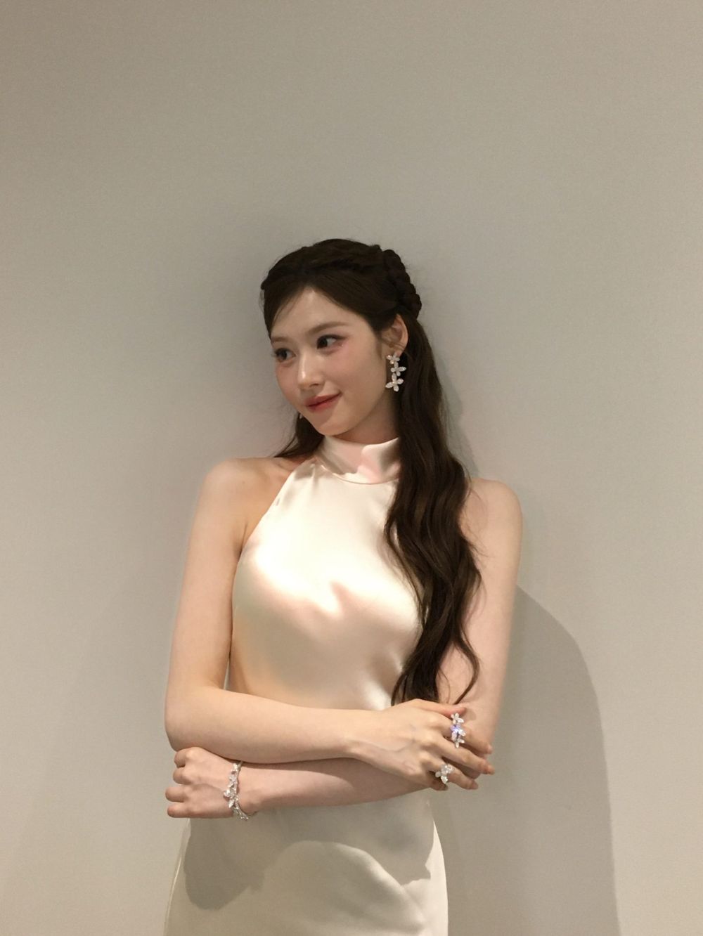 盤點7位跨界進軍影視的KPOP歌手！SVT勝寛首度出演戲劇正式開拍，idle舒華主演台灣電影將登多倫多影展首映！-5