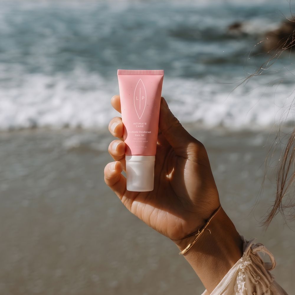 把私密保養融入日常！LIP Intimate Care熱賣私密噴霧新推「清新微風款」，攜手療癒插畫「方坊」聯名快閃中！-14
