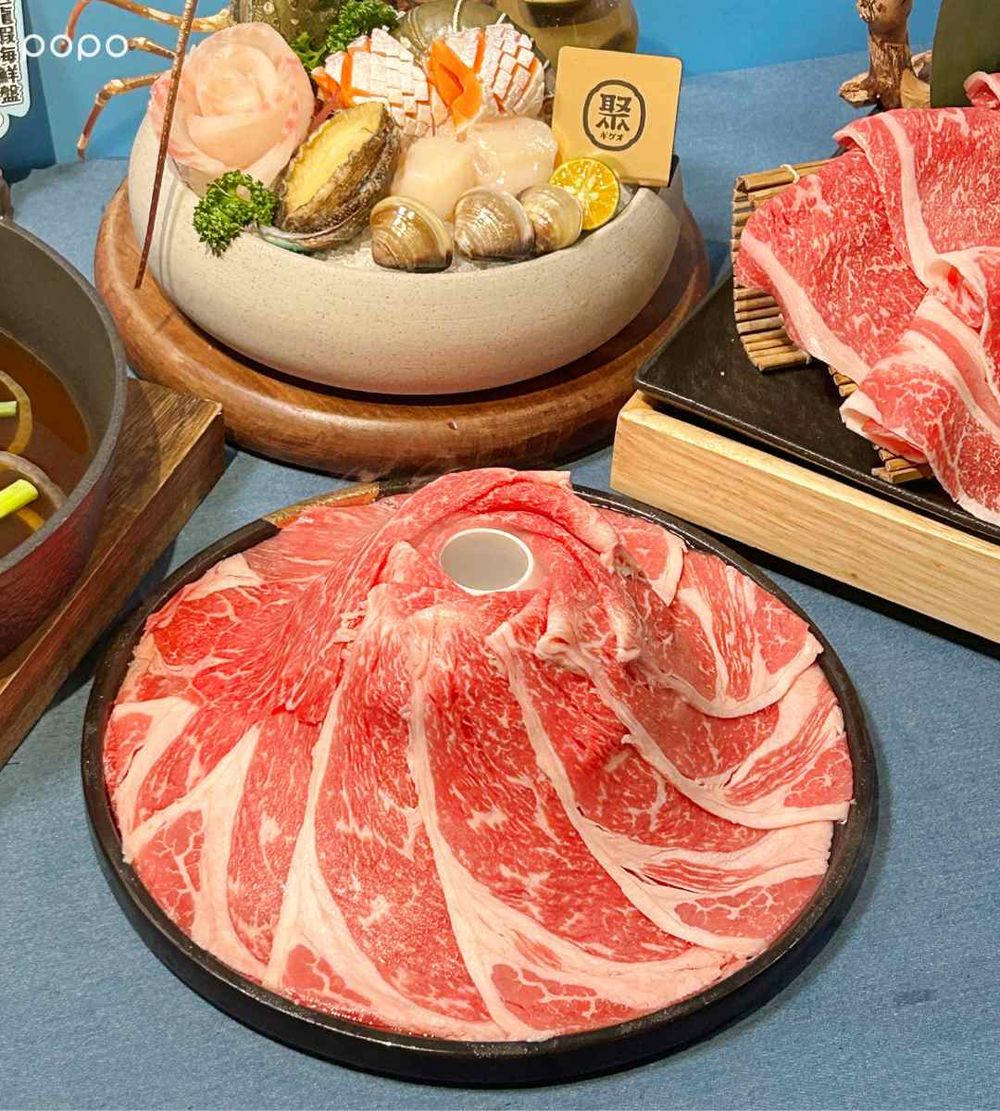 聚、和牛涮跟哆啦A夢聯名啦！超可愛「哆啦A夢魚餅」Q到捨不得吃，再送萌翻「百寶袋圍兜兜」！-5