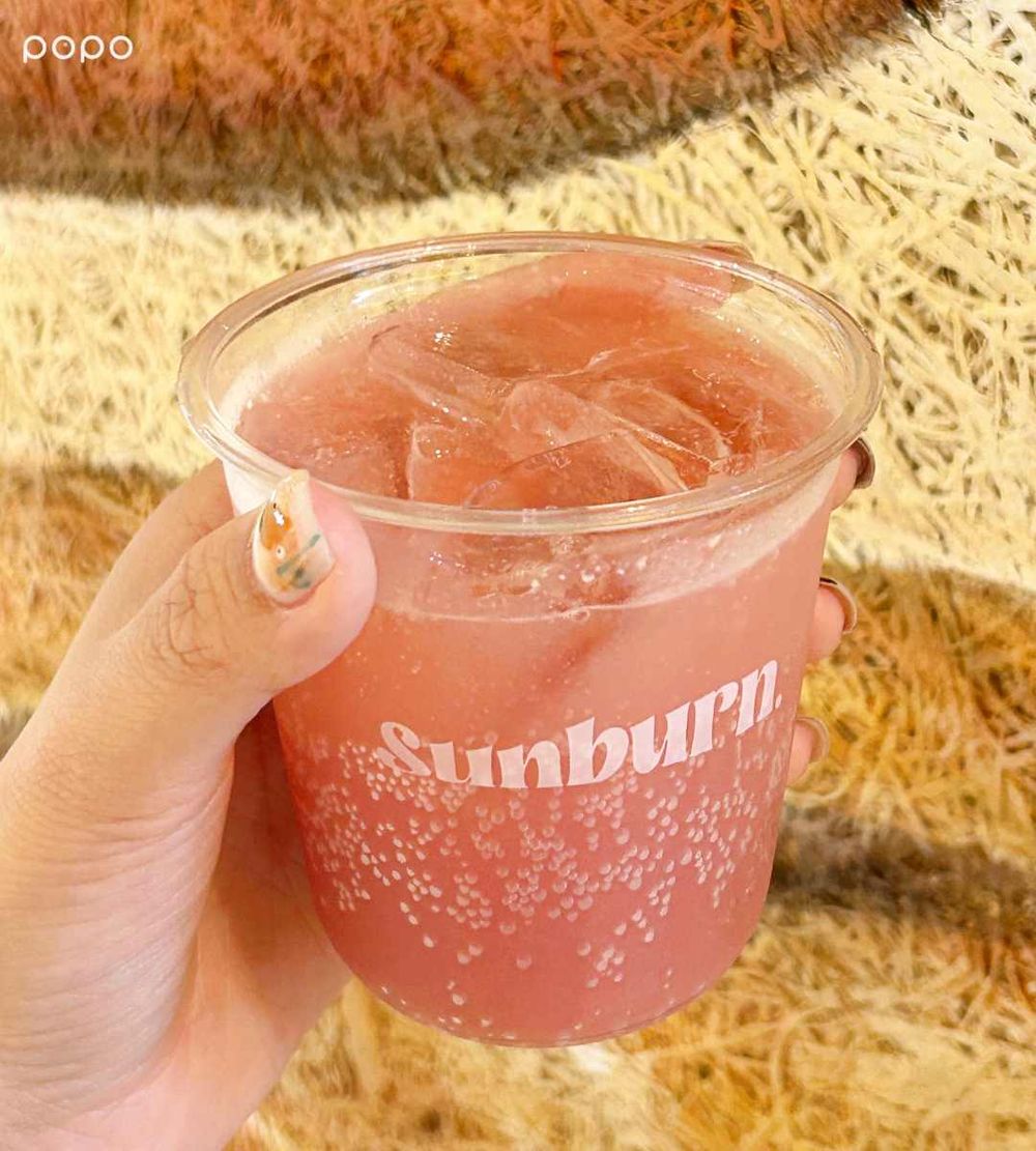 宜蘭人氣熱狗堡餐車sunburn.插旗忠泰樂生活！「日曬番茄手工肉腸+法棍堡、鮮切薯條」必點菜色一次看！-3