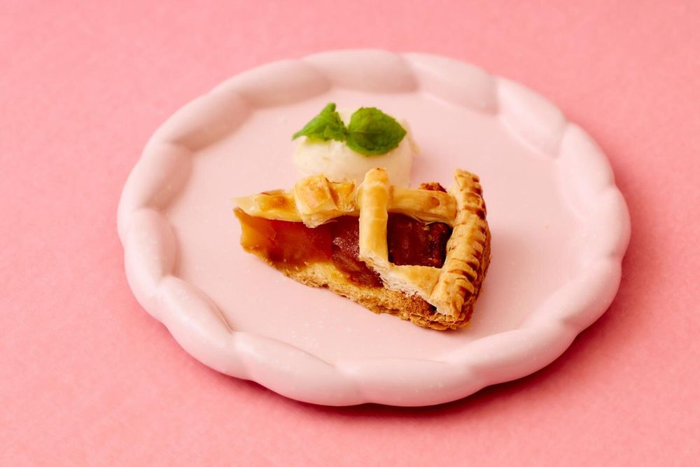 日本飯店開賣Hello Kitty主題下午茶！超可愛「大臉凱蒂貓蛋糕、蝴蝶結造型芭菲」萌到捨不得吃！-12