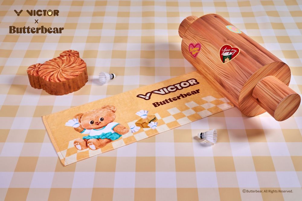 Butterbear進軍羽球界！驚喜聯名羽球品牌VICTOR！可愛小熊「球拍、球包」全都有、皮箱包萌到發瘋～-4