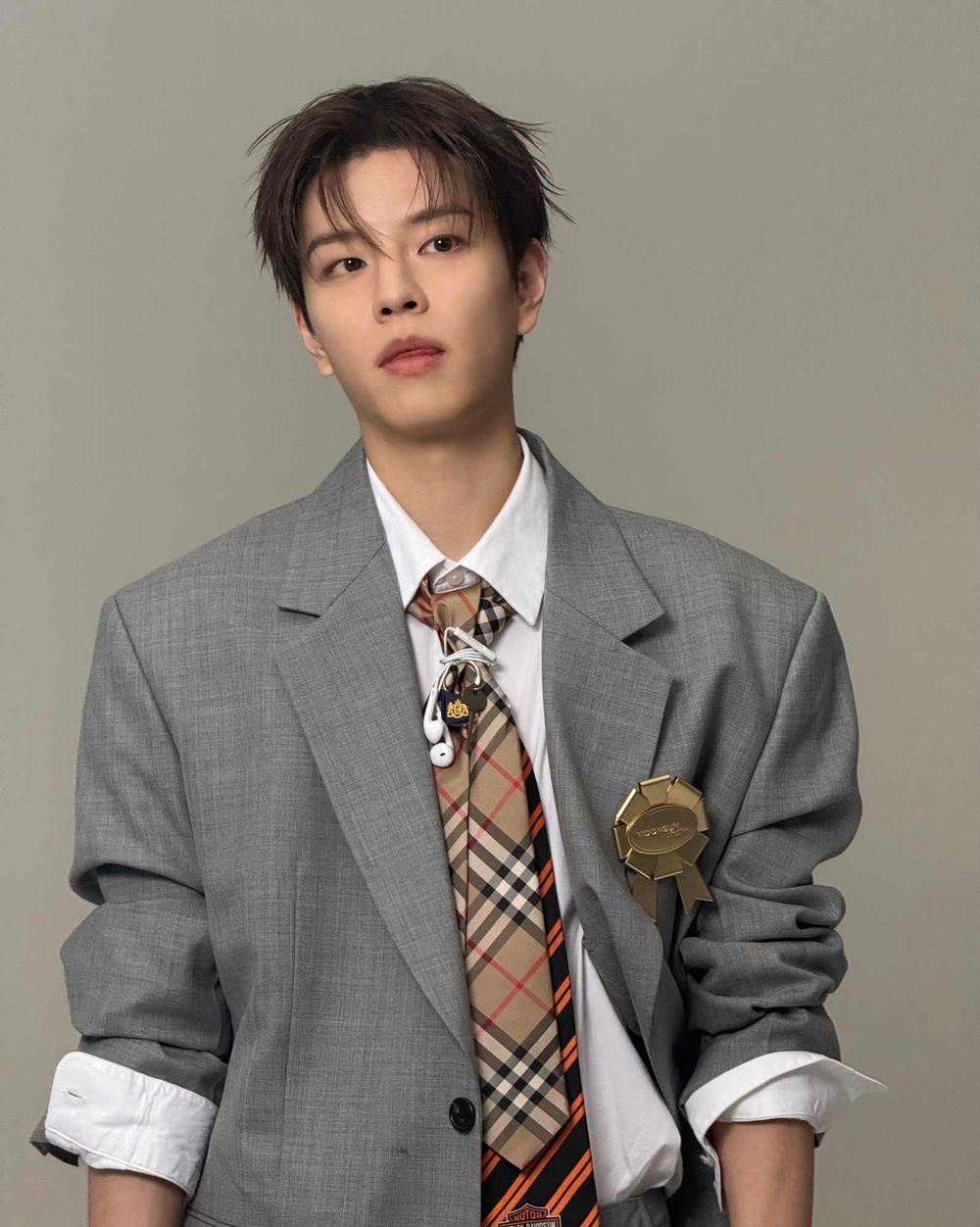 「國際狗狗日」全都想帶回家養？KPOP犬系男友大集合，SEVENTEEN玟奎、Stray Kids昇玟根本犬系天花板！-5