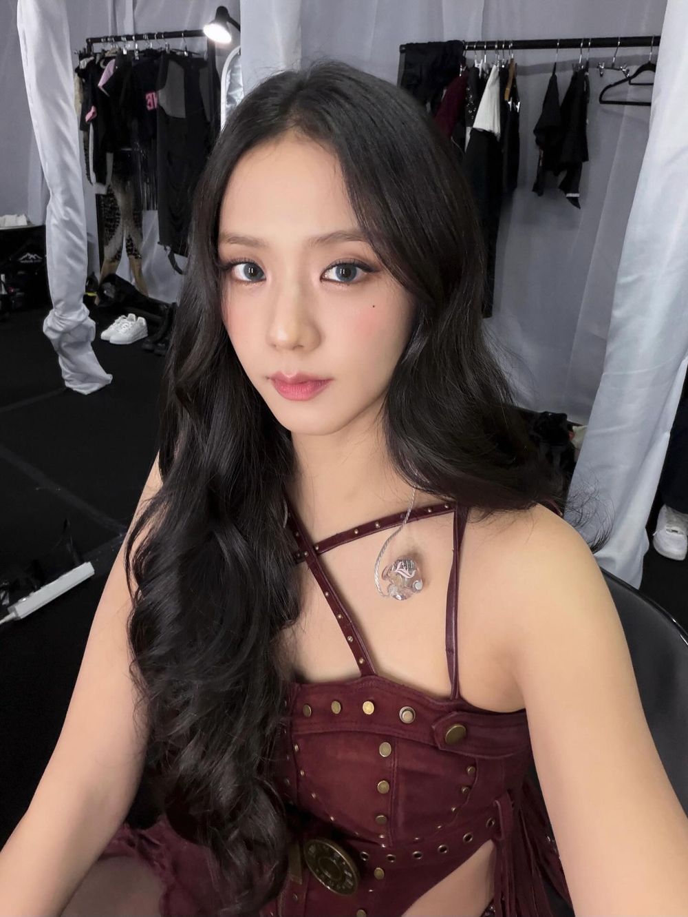 BLACKPINK四仙女Solo回歸時間表公開！Jennie先發行迷你專，全網敲碗期待澳洲野玫瑰Rosé新作品！-10