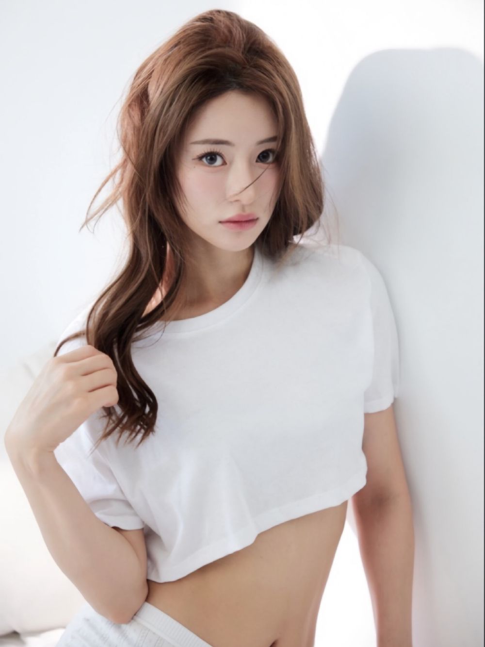 《不良一族尋愛記2》Runa美美神顏爆紅！29歲藏超狂反差人生，幼教老師逆襲北新地「億女」、8月再解鎖美妝CEO身分！-2