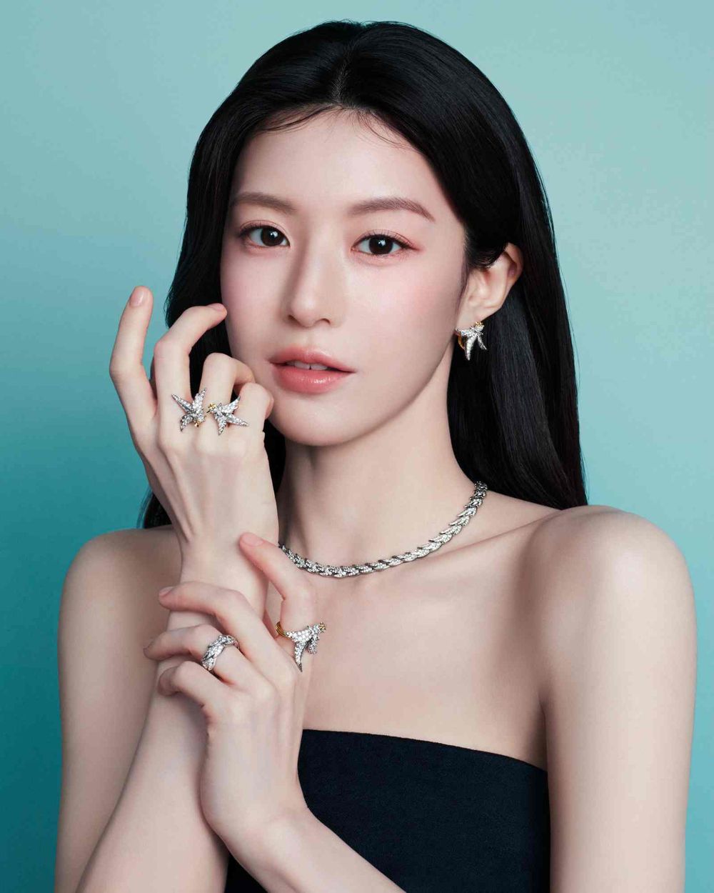 貴氣擋不住！高允貞驚喜拿下Tiffany & Co.大使頭銜！最新形象照根本千金大小姐、同款系列也找到了！-2