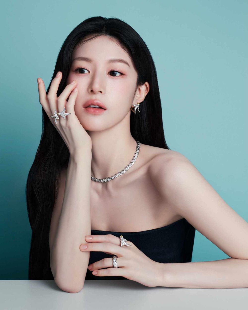 貴氣擋不住！高允貞驚喜拿下Tiffany & Co.大使頭銜！最新形象照根本千金大小姐、同款系列也找到了！-3