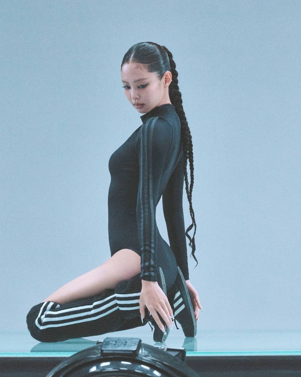 台灣這天開賣！Jennie愛迪達聯名「芭蕾鞋、外套、襪套、緊身衣」全品項曝光！真的會買到破產！-18