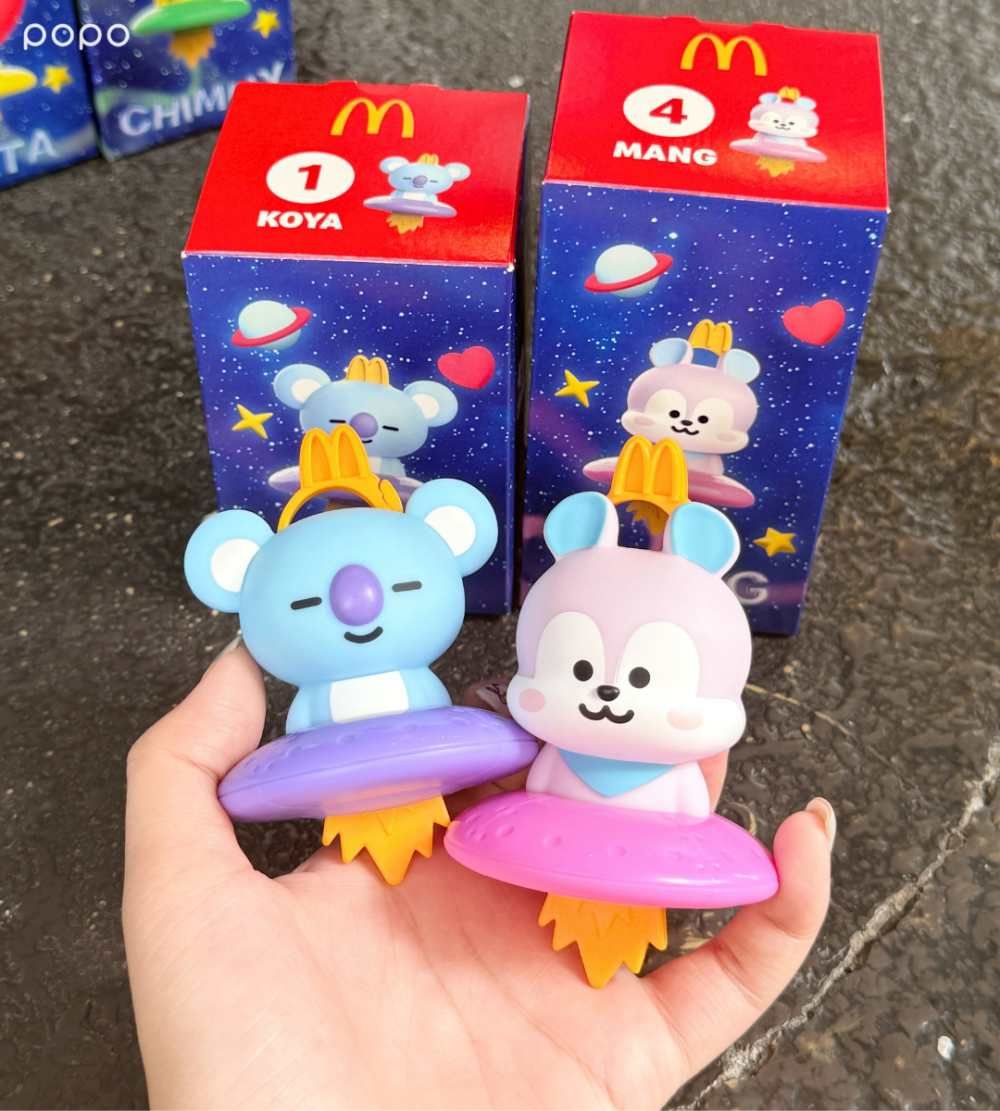 阿米快衝麥當勞！最新「太空梭系列」BT21公仔8款造型萌翻、再推超欠吃「煙燻勁脆鷄腿堡」！-8