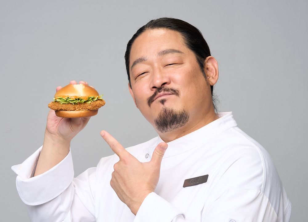 阿米快衝麥當勞！最新「太空梭系列」BT21公仔8款造型萌翻、再推超欠吃「煙燻勁脆鷄腿堡」！-1
