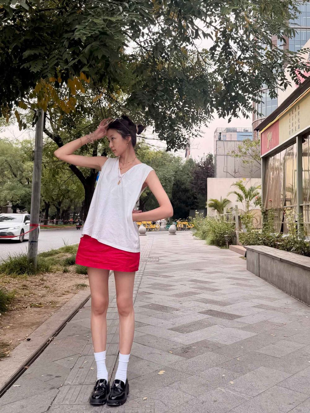 《早春晴朗》孫千討論度飆升！29歲「東北全智賢」清冷方圓臉太有辨識度，7年芭蕾練出逆天體態、私下反差＋同款香水一次看-30