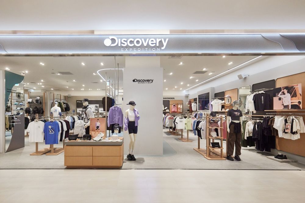邊佑錫、Ningning愛用外套都買得到！Discovery Expedition台中新開幕！韓系機能風超好逛！-2