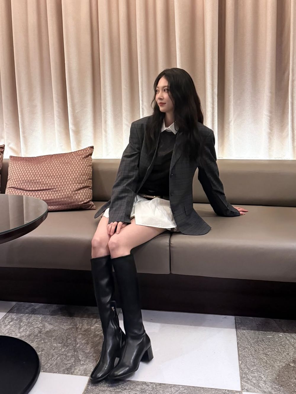 美到讓人無法討厭！《21世紀大君夫人》大妃娘娘「孔升妍」是誰？私服IG超會穿、曾獲選SM最美臉蛋！-11