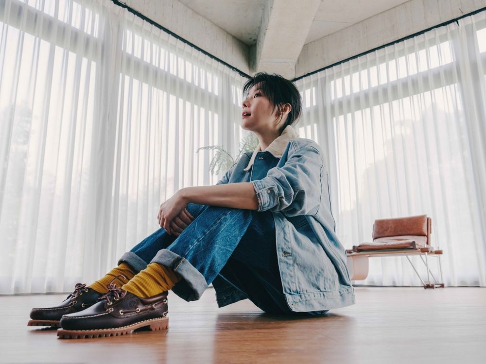 鄭宜農再次問鼎金曲歌后！攜手Timberland出鏡「踢不爛的妳」廣告、一雙經典帆船鞋陪你走更遠的路！-4
