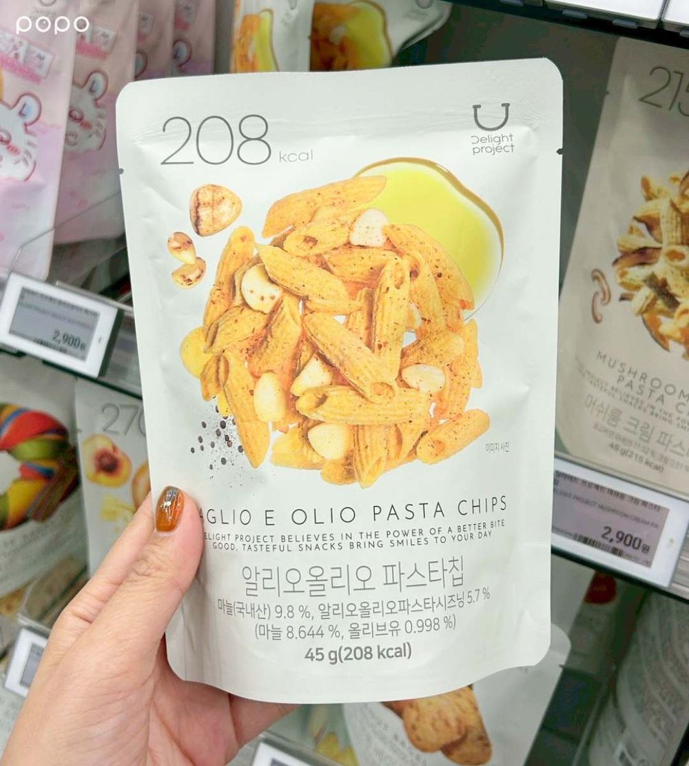 別再買貝果餅乾！2026韓國Olive Young必買7大零食推薦、「高蛋白玉米餅&炸雞皮餅乾」韓國女生也愛！-4