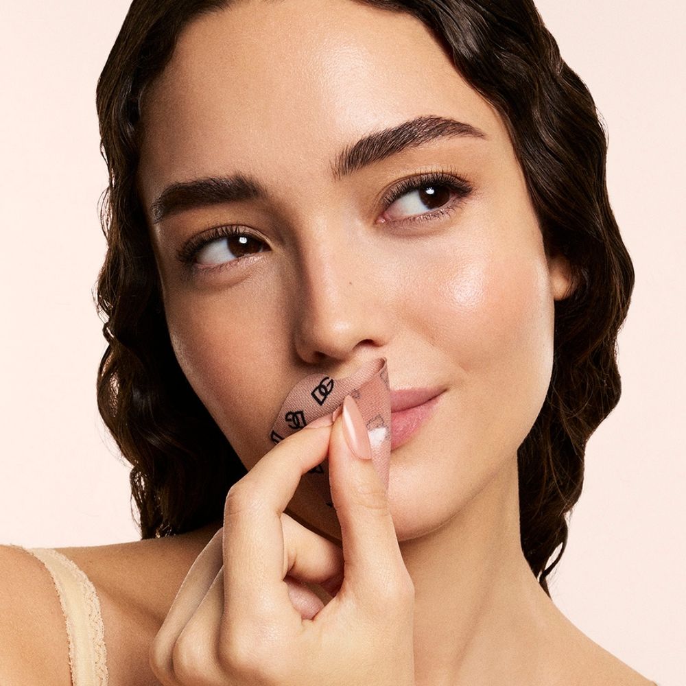 2026妝前保養正式升級精品儀式！DOLCE&GABBANA Beauty全新光澤潔顏凝露、修護唇膜太奢華！-4