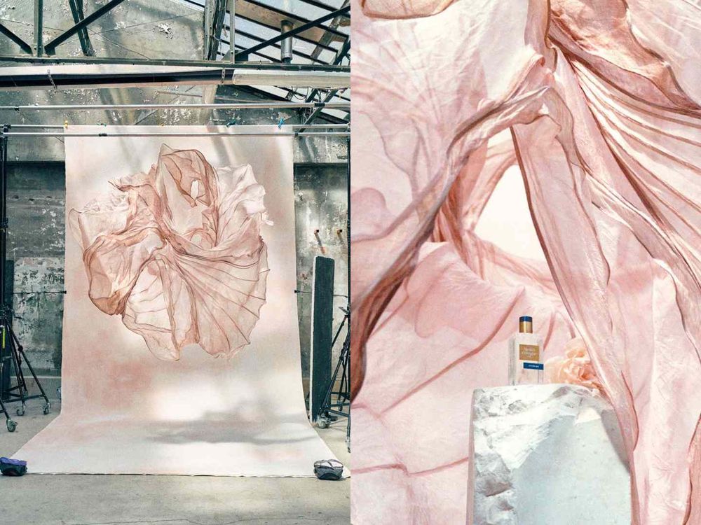 Atelier Cologne春夏新香太犯規！「無欲裸芍」把白麝香、芍藥融合太完美，聞起來像剛洗完澡的高級體香！-7