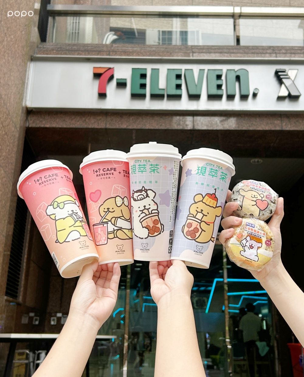 7-11開賣線條小狗聯名美食！萌翻「瑪爾濟斯芋頭牛奶霜淇淋、小黃金鮪魚拳頭飯糰」可愛到捨不得吃！-15