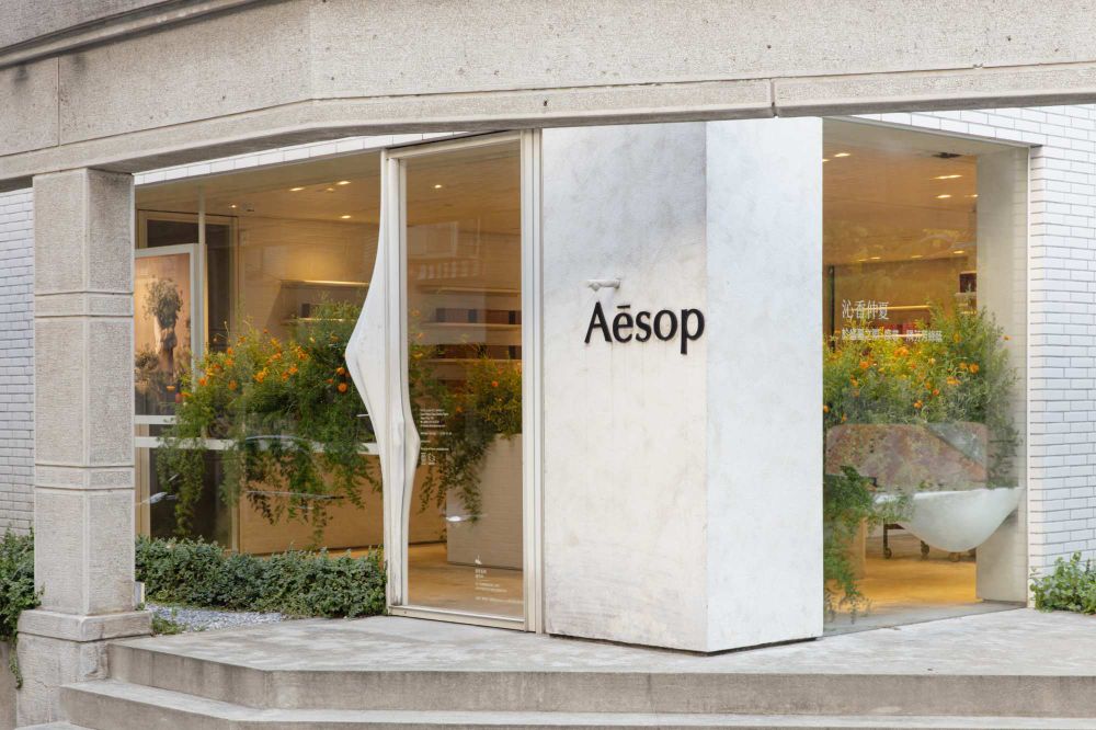 Aesop最美街角花店限時開張！「免費冰品＋限定花束袋」必拿，3款降溫系夏季香水一次看！-2