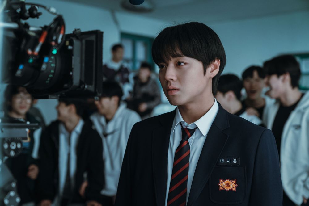 盤點7部必看高分「校園霸凌」題材韓劇！《鐵拳教育》攻佔Netflix冠軍，《黑暗榮耀》、《弱美男英雄》都是封神作品-7